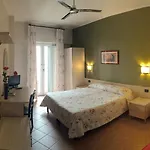 Le Quattro Fontane Bed & Breakfast 3*